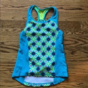 girls workout tank